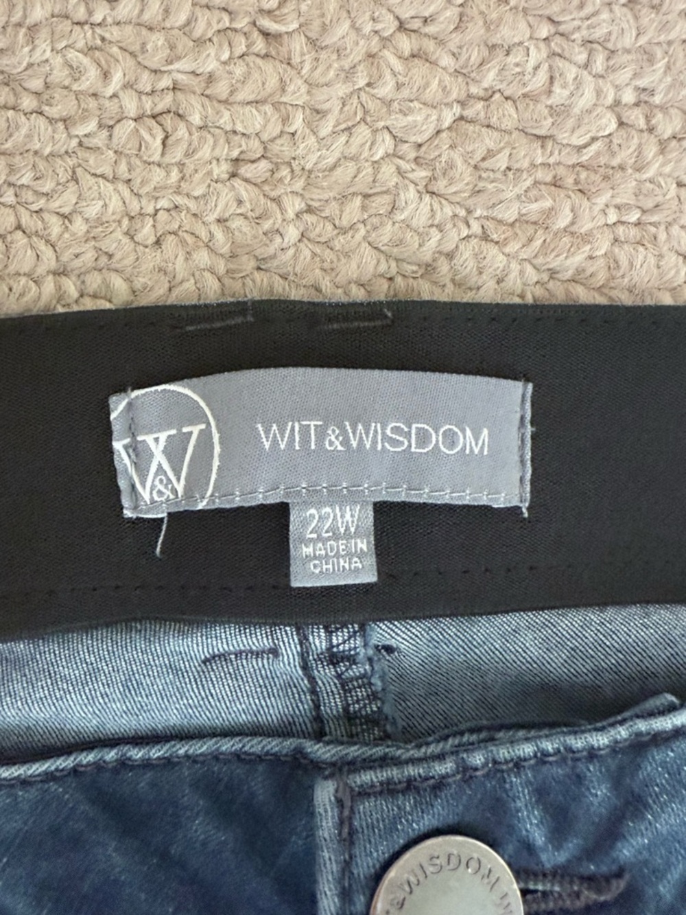 Wit & Wisdom Boot Cut Jeans With Ankle Slit - Picture 9 of 10